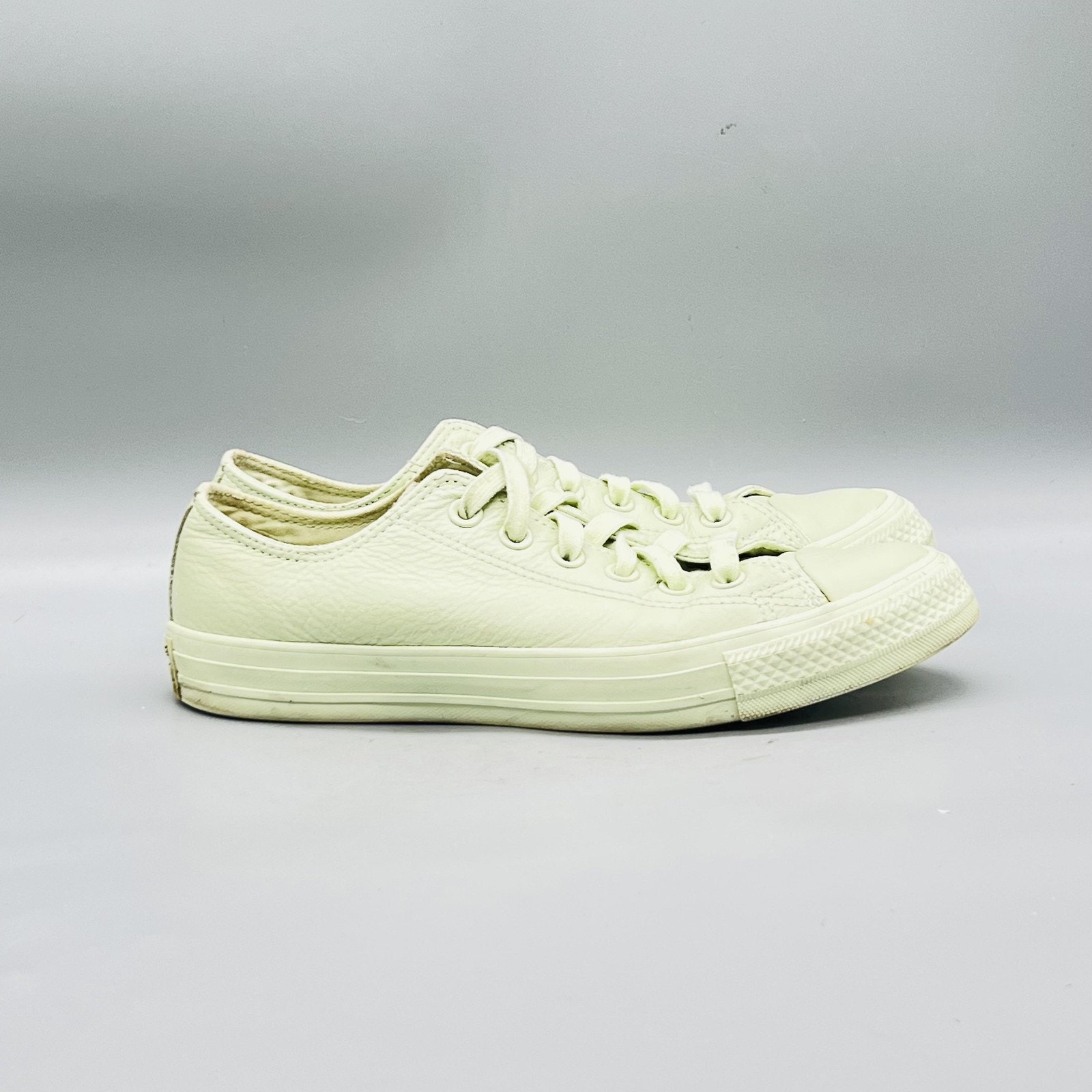 Converse Shoes Womens 8 Green Leather Chuck Taylor All Star 2 Low Top Sneakers